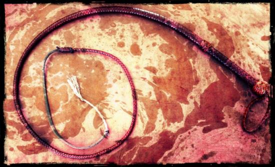 finished kangaroo hide 6ft indy style bullwhip